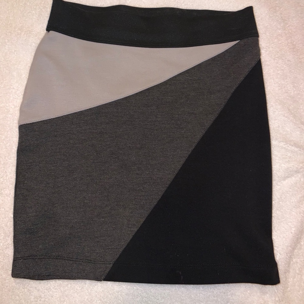 3 tone skirt